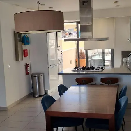 Vbh Penthouse St Julian's Daire *