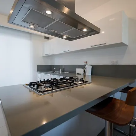 Daire Vbh Penthouse St Julian's