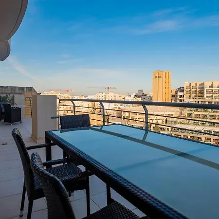 Metrostays Penthouse St Julian's Apartment